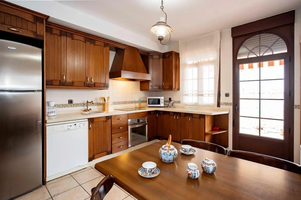 Casa Rural Can Petete Padul 0*,